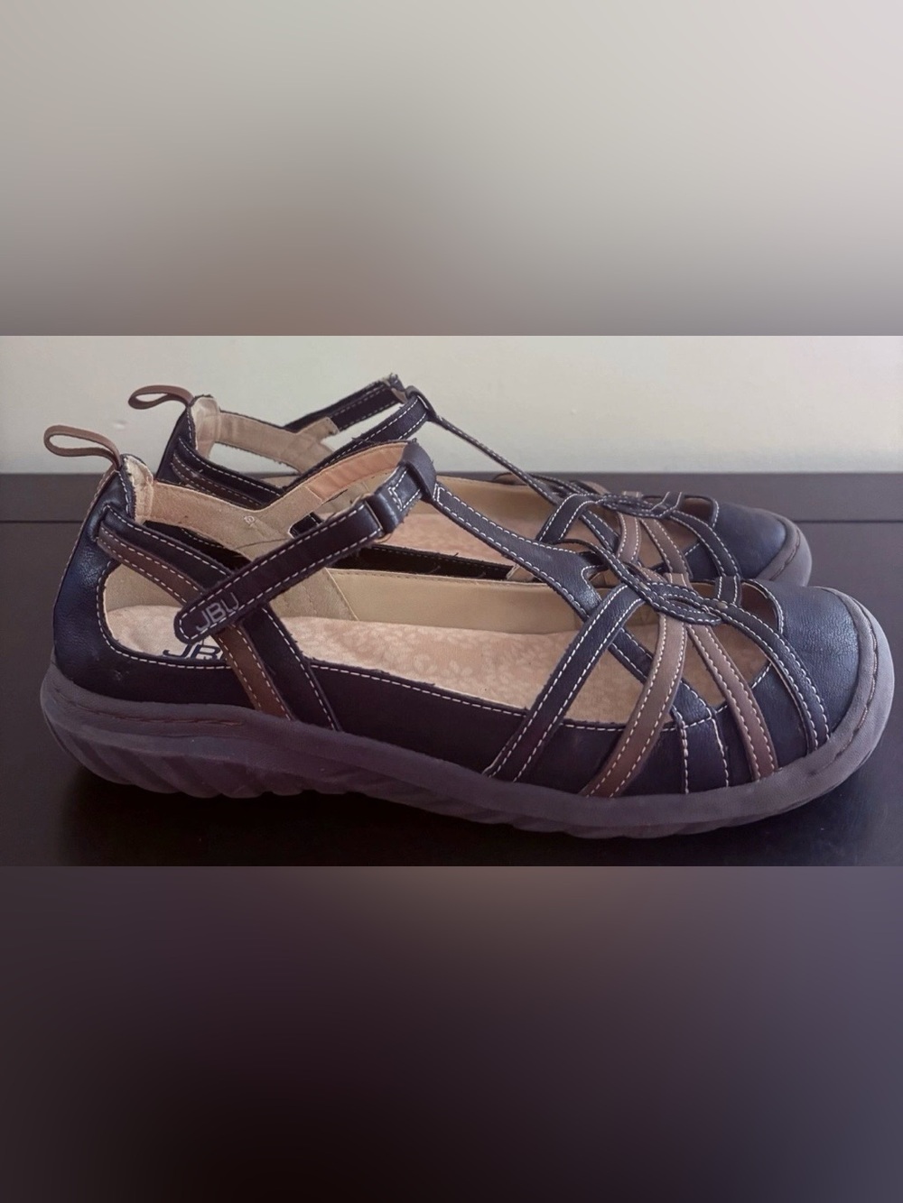Jambu Mary Jane, Dove Leather Woman’s Size 11